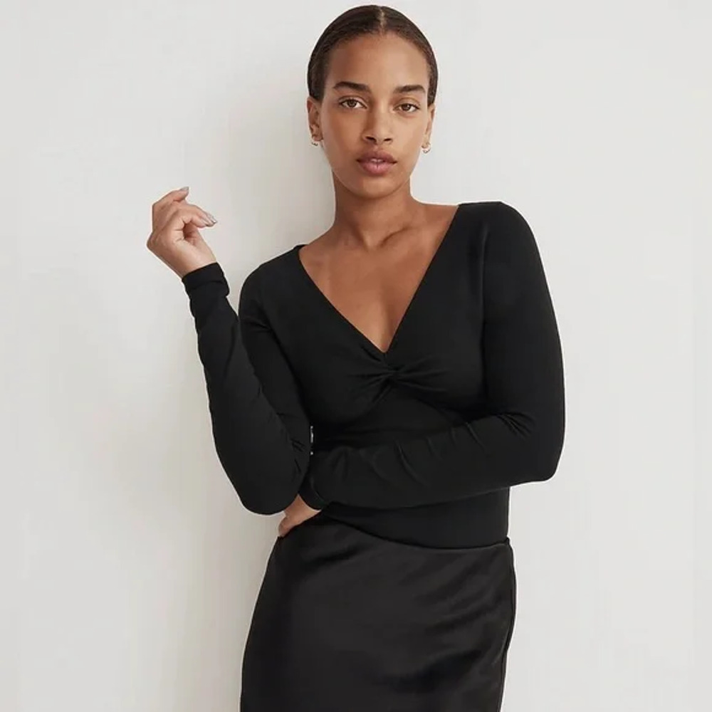 Madewell Twist-Front Long-Sleeve Tee Black Minimalist S